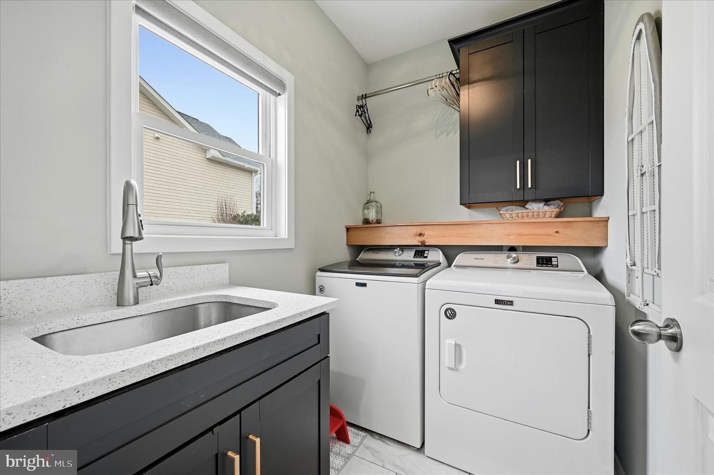 787 W Masters Drive photo 32