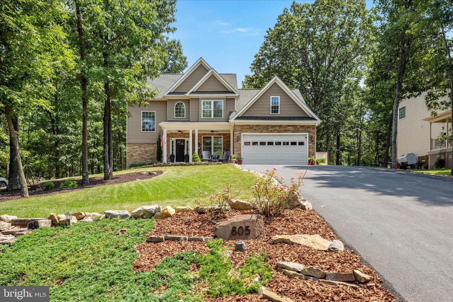 805 S Lakeview Drive photo 3