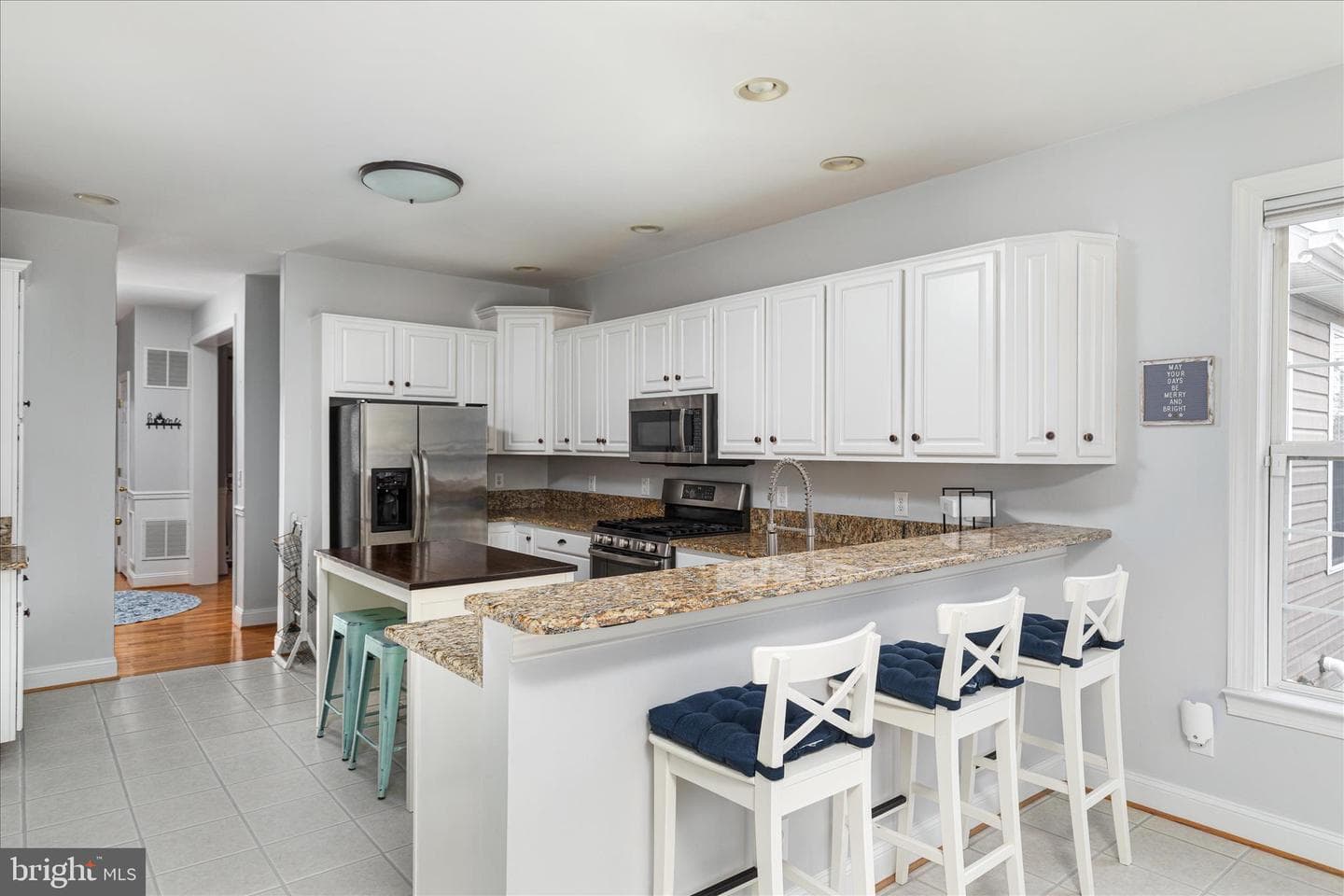 105 Barnston Court photo 15
