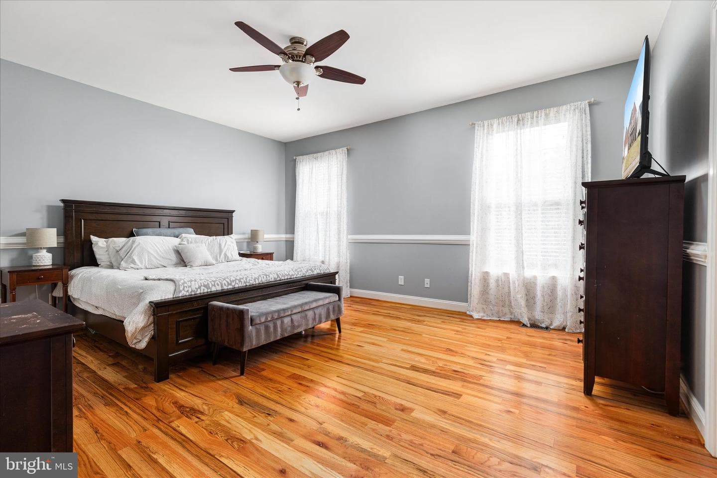 105 Barnston Court photo 32