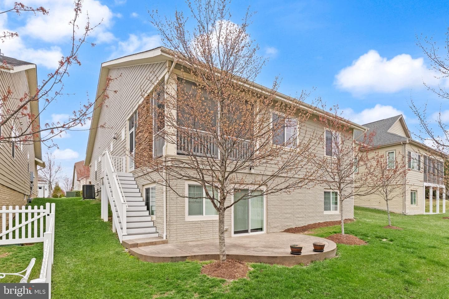 103 Cloak Lane photo 77