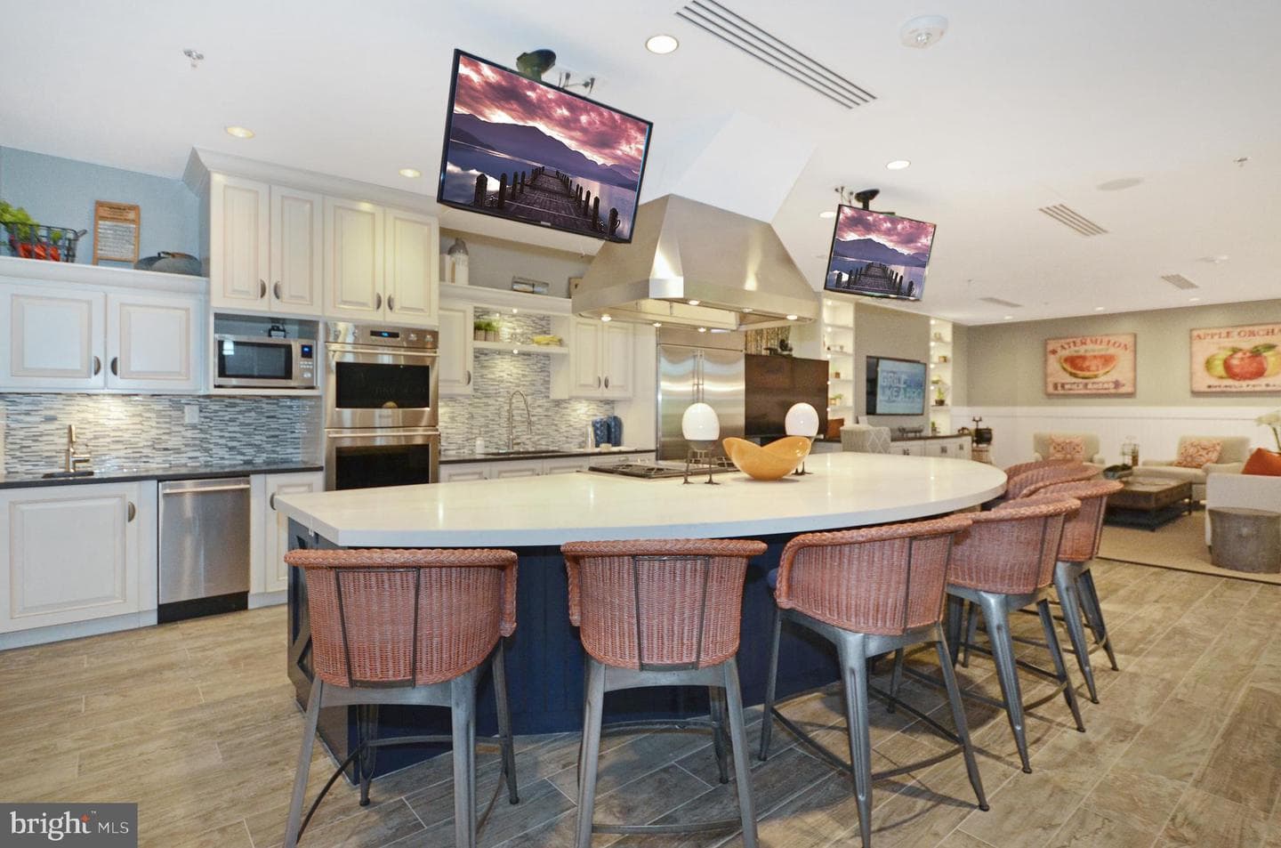 106 Rhododendron Court photo 55