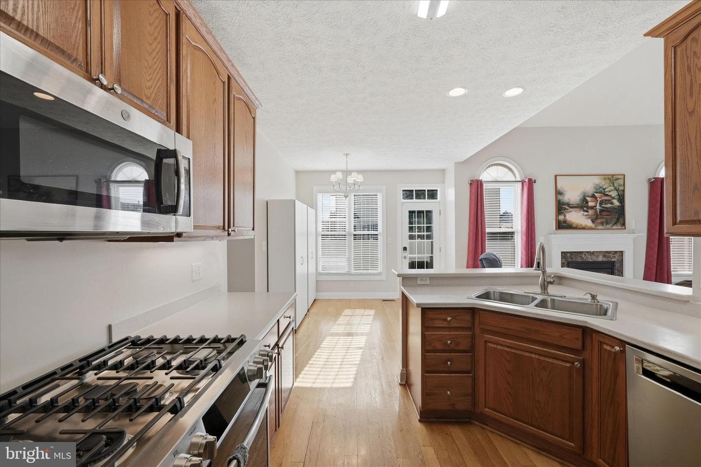 300 Clydesdale Drive photo 20