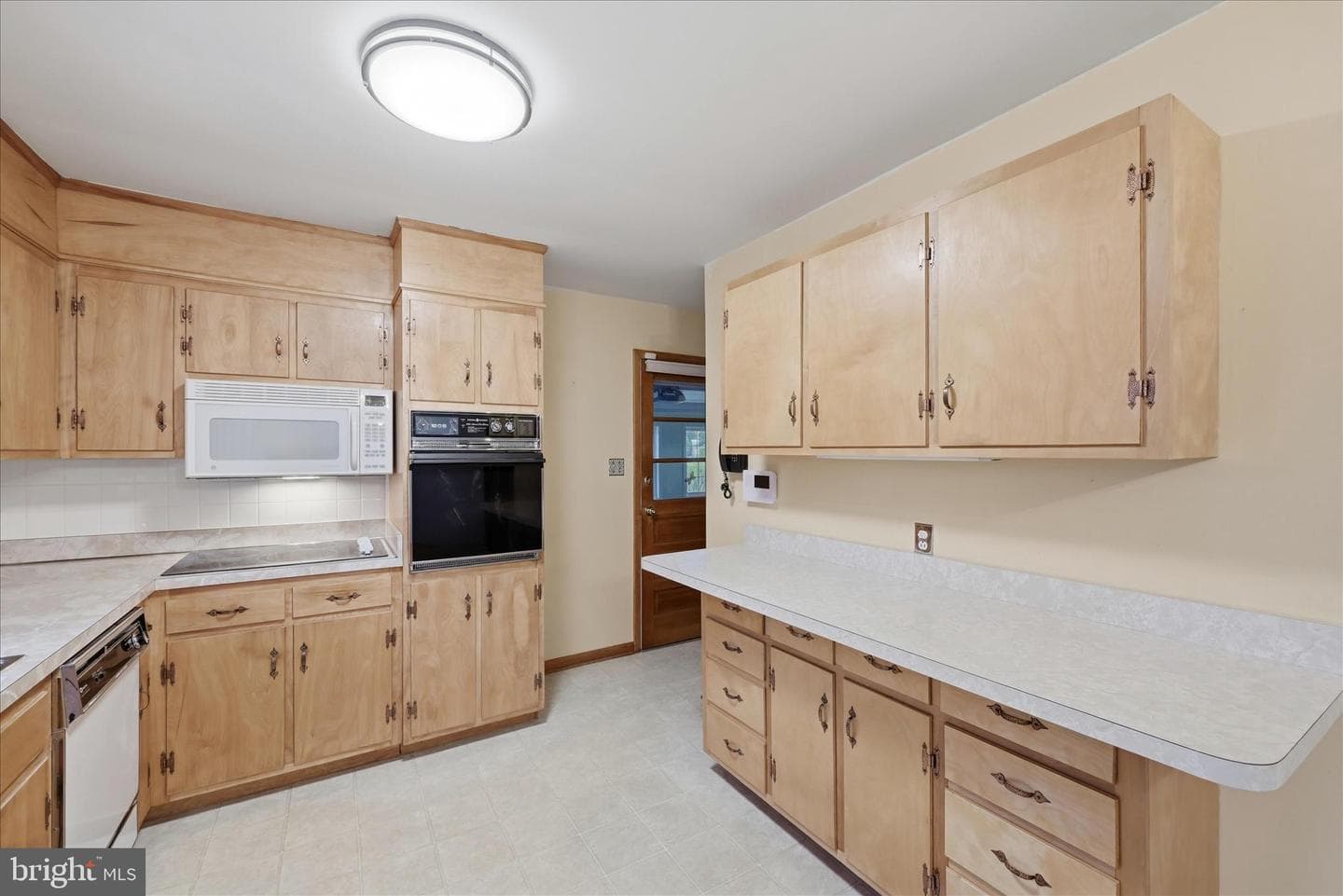 135 Meade Drive photo 17