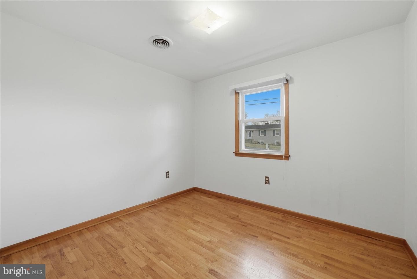 135 Meade Drive photo 19