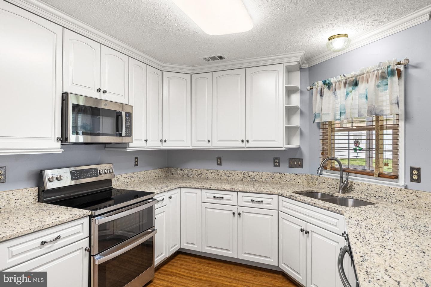 303 Asbury Road photo 5