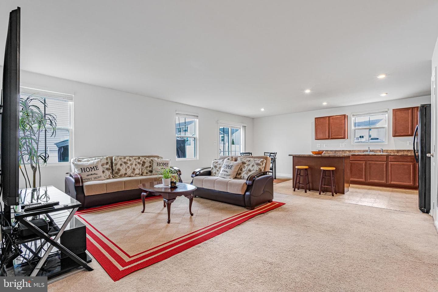 201 Coville Street photo 11