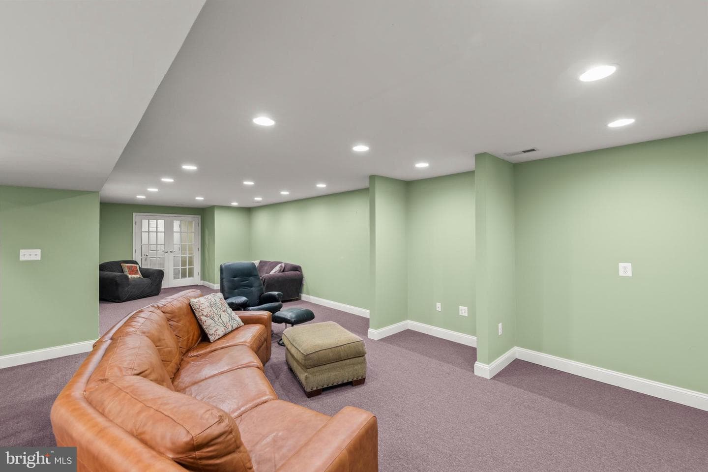 151 Darby Dr photo 39
