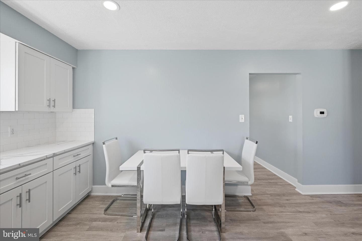 2015 Senseny Road photo 16
