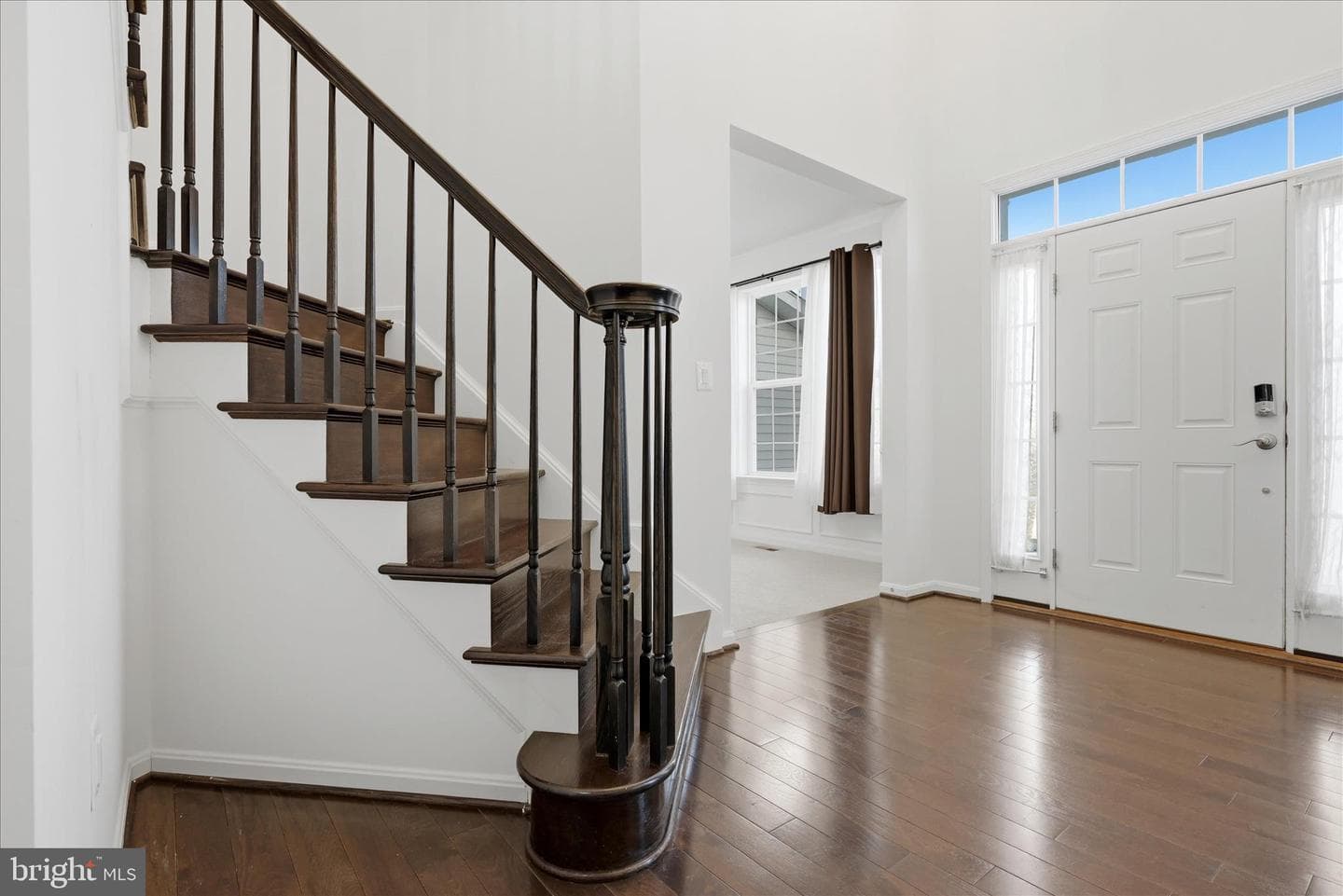 101 Radford Court photo 32