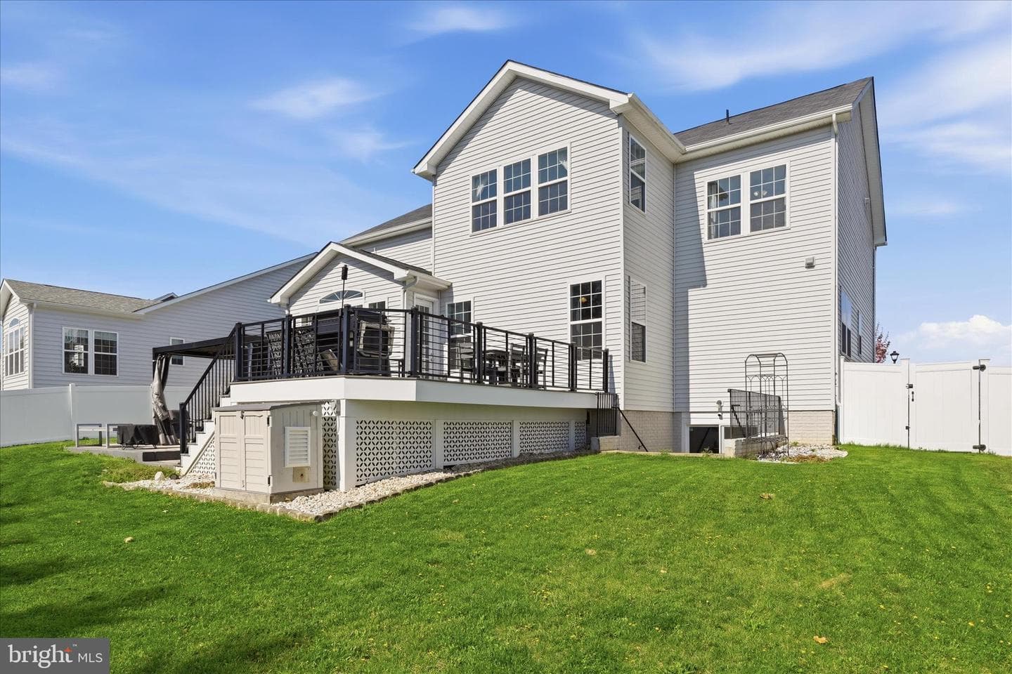 101 Radford Court photo 68