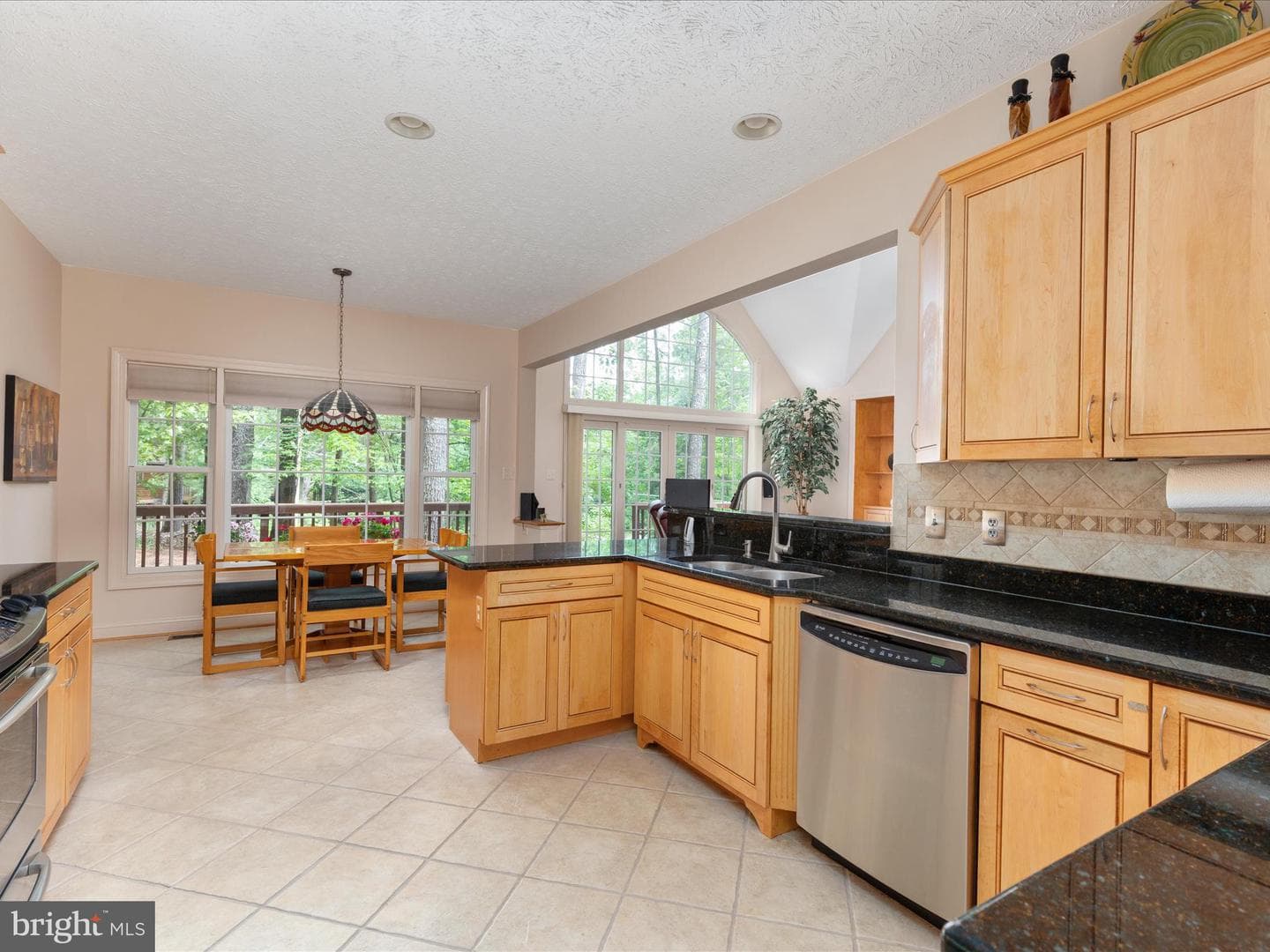 228 Sunset Circle photo 16