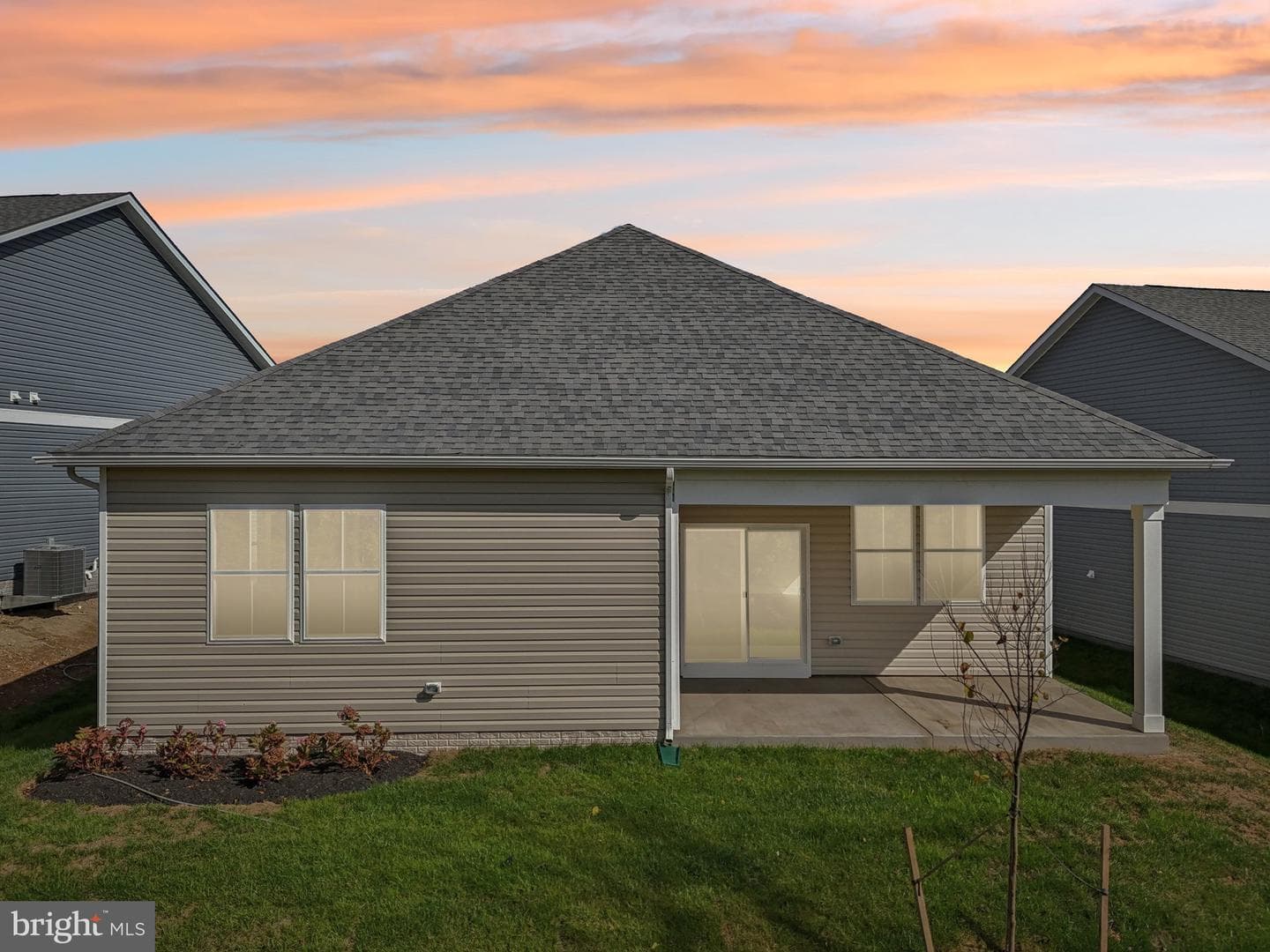 239 Hydrangea Way photo 53