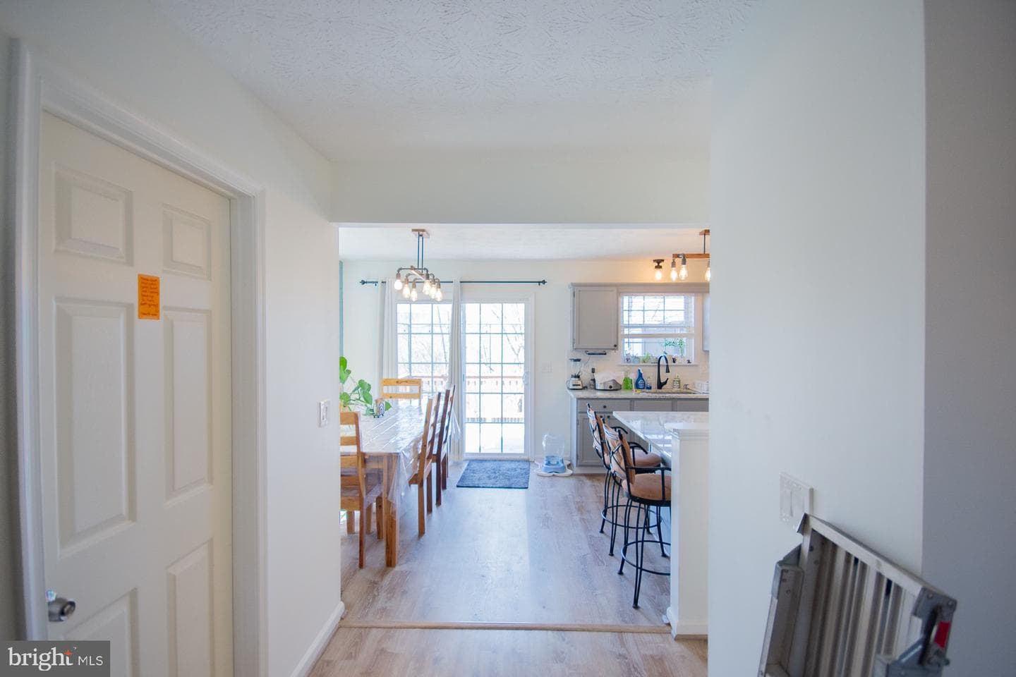 132 Seabreeze Lane photo 4
