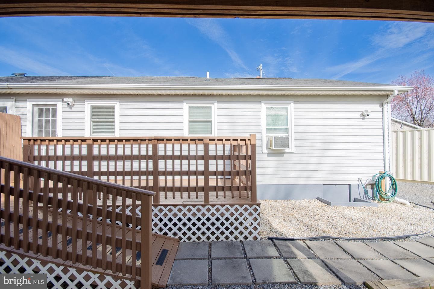 104 Mcneil Place photo 38