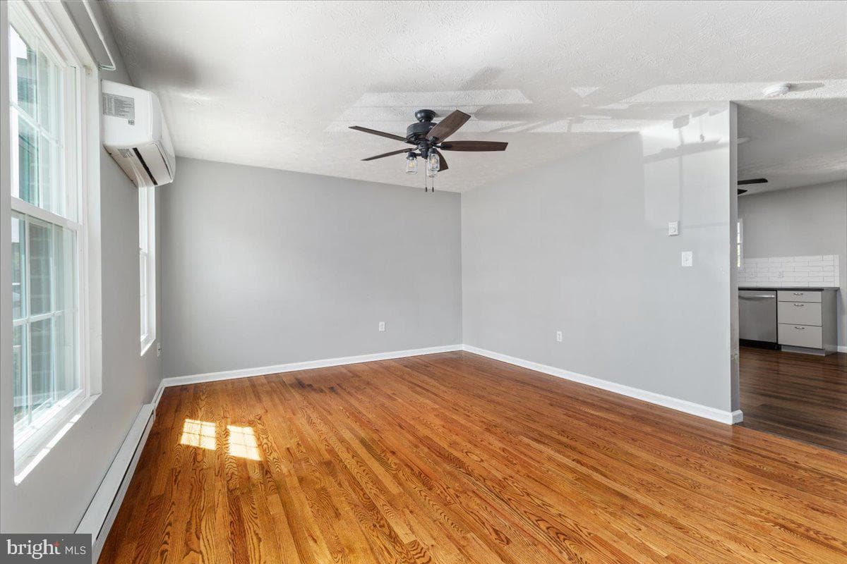 224 Carroll Drive photo 5