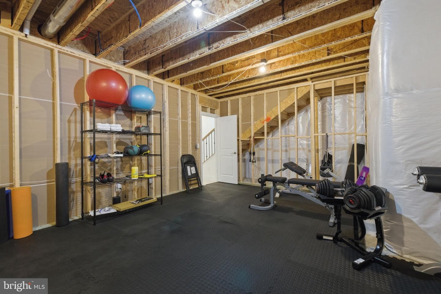 121 Milkweed Dr photo 39