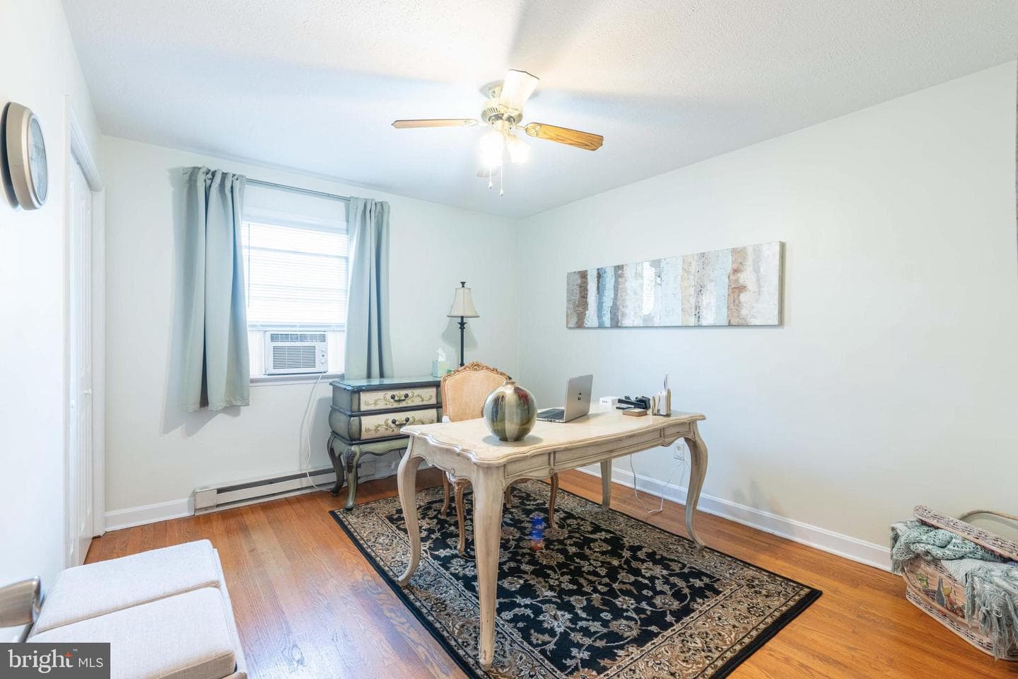 4462 Martinsburg Pike photo 18