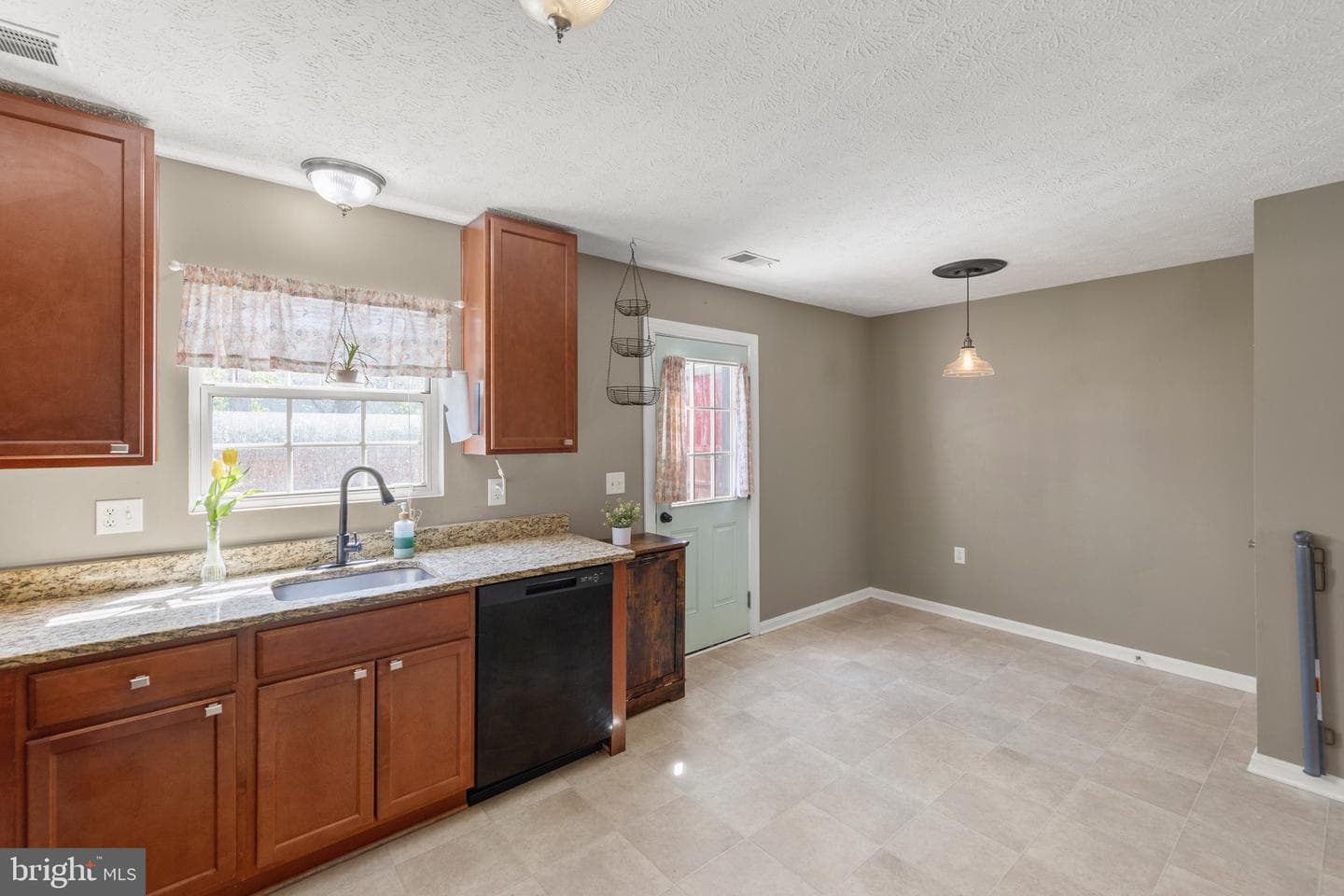 301 Buckingham Drive photo 11