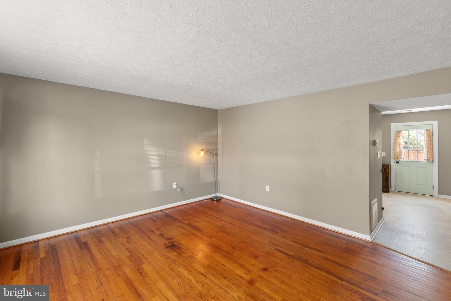 301 Buckingham Drive photo 5