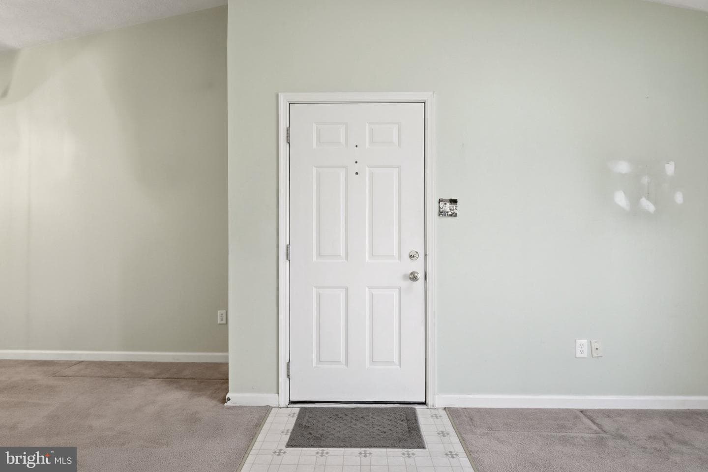 121 Brookland Court #8 photo 24