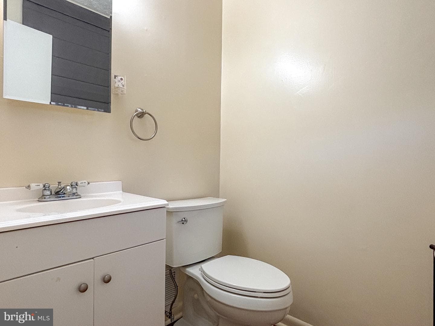 102 Carroll Drive photo 12