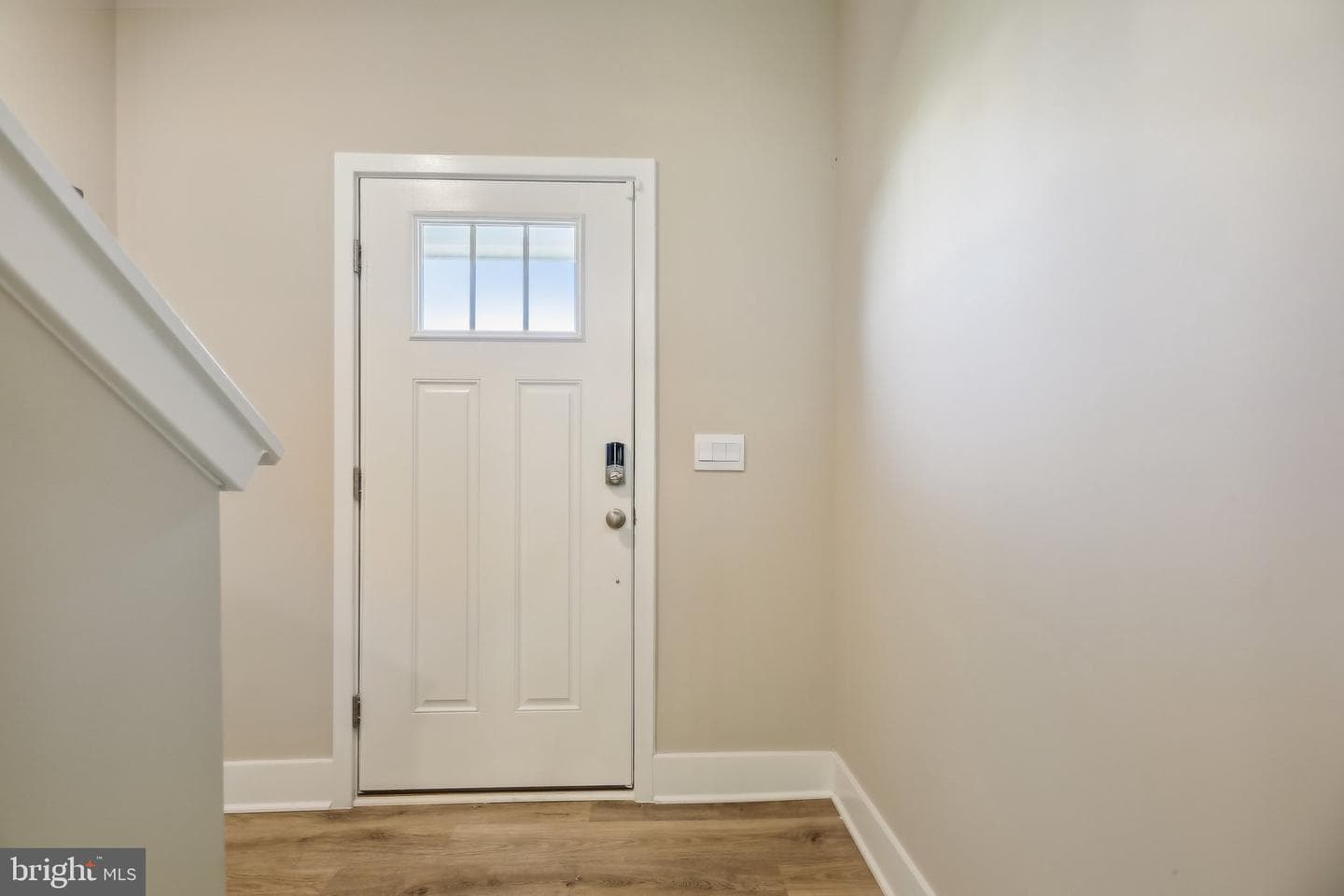 122 Wappinger Terrace photo 3