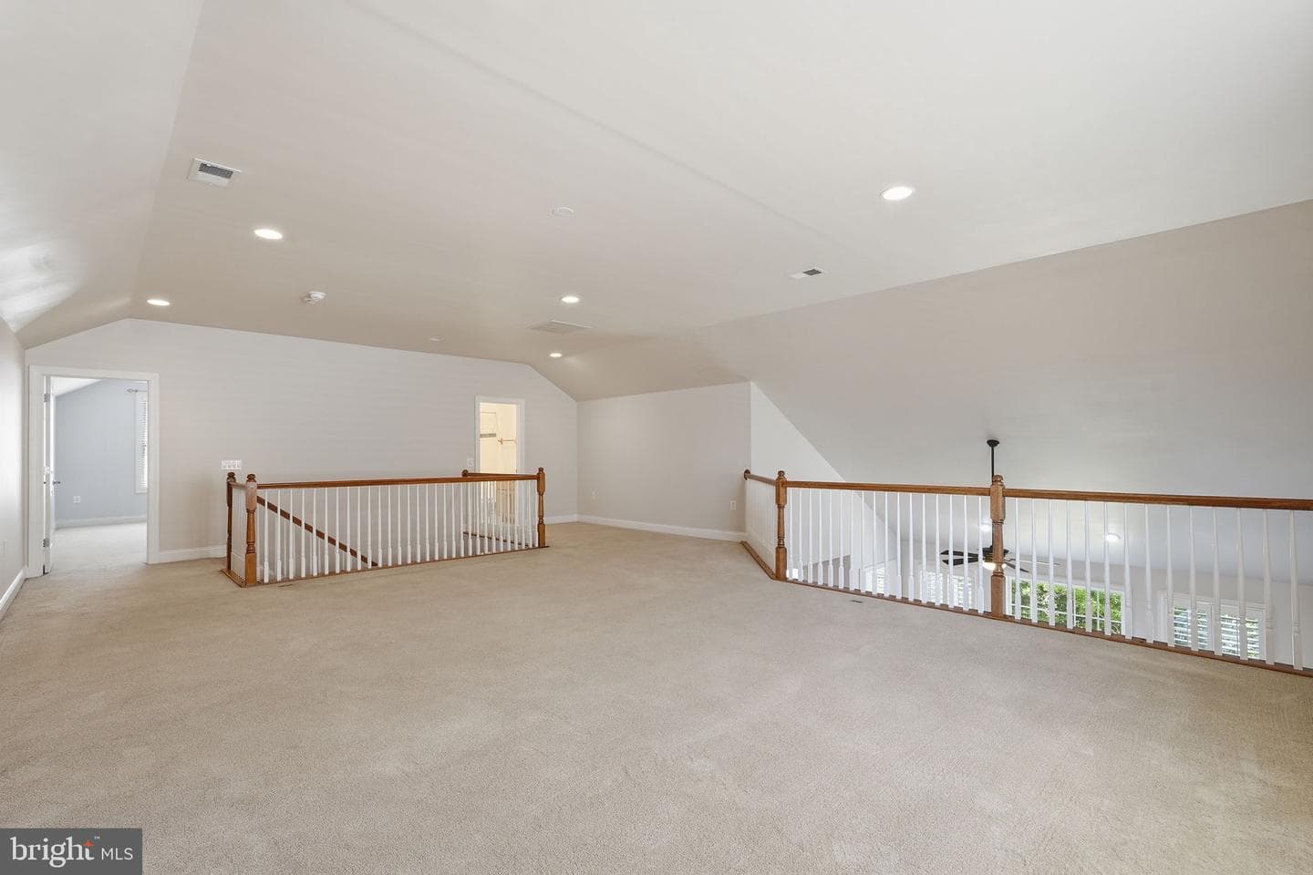 117 Harvester Drive photo 40