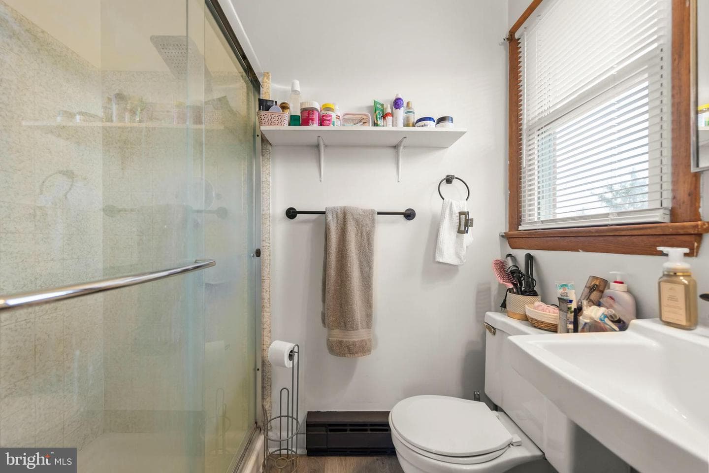 100 Virginia Drive photo 17