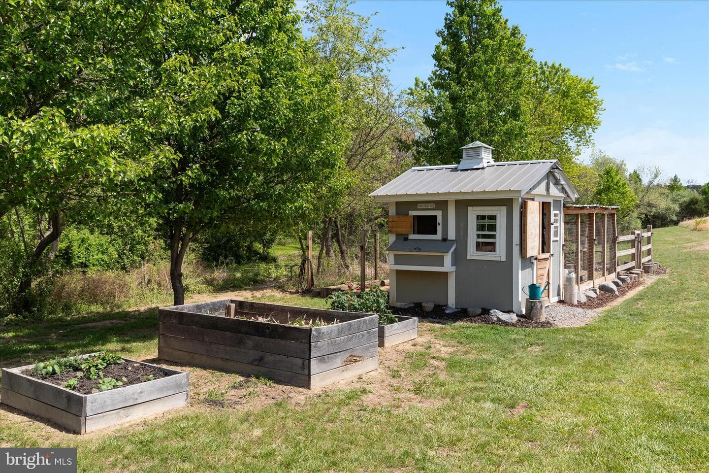 1015 Redbud photo 49