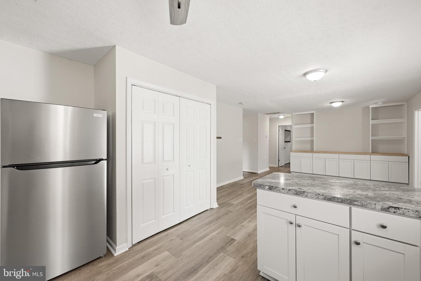 112 Lane Street photo 20