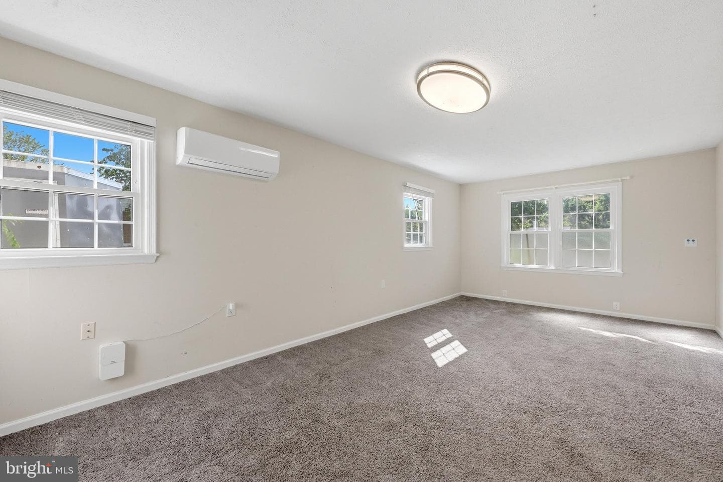 112 Lane Street photo 22