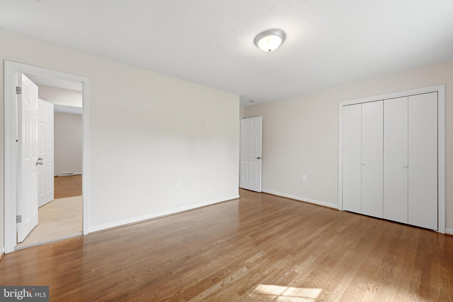 112 Lane Street photo 32