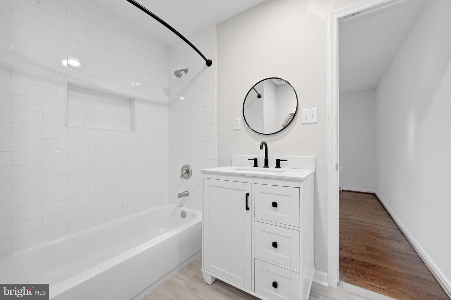 112 Lane Street photo 33