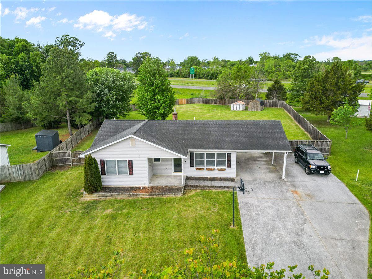 201 Nightingale Avenue photo 6