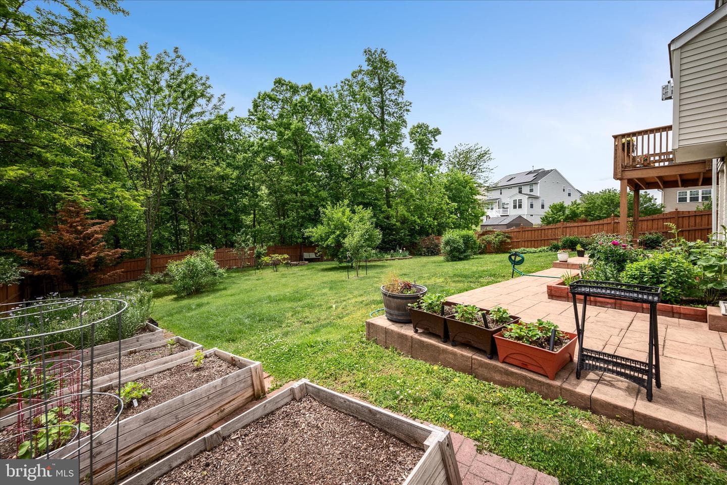 304 Morlyn Dr photo 3