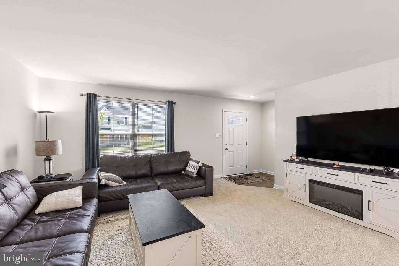 145 Dursley Cir photo 3