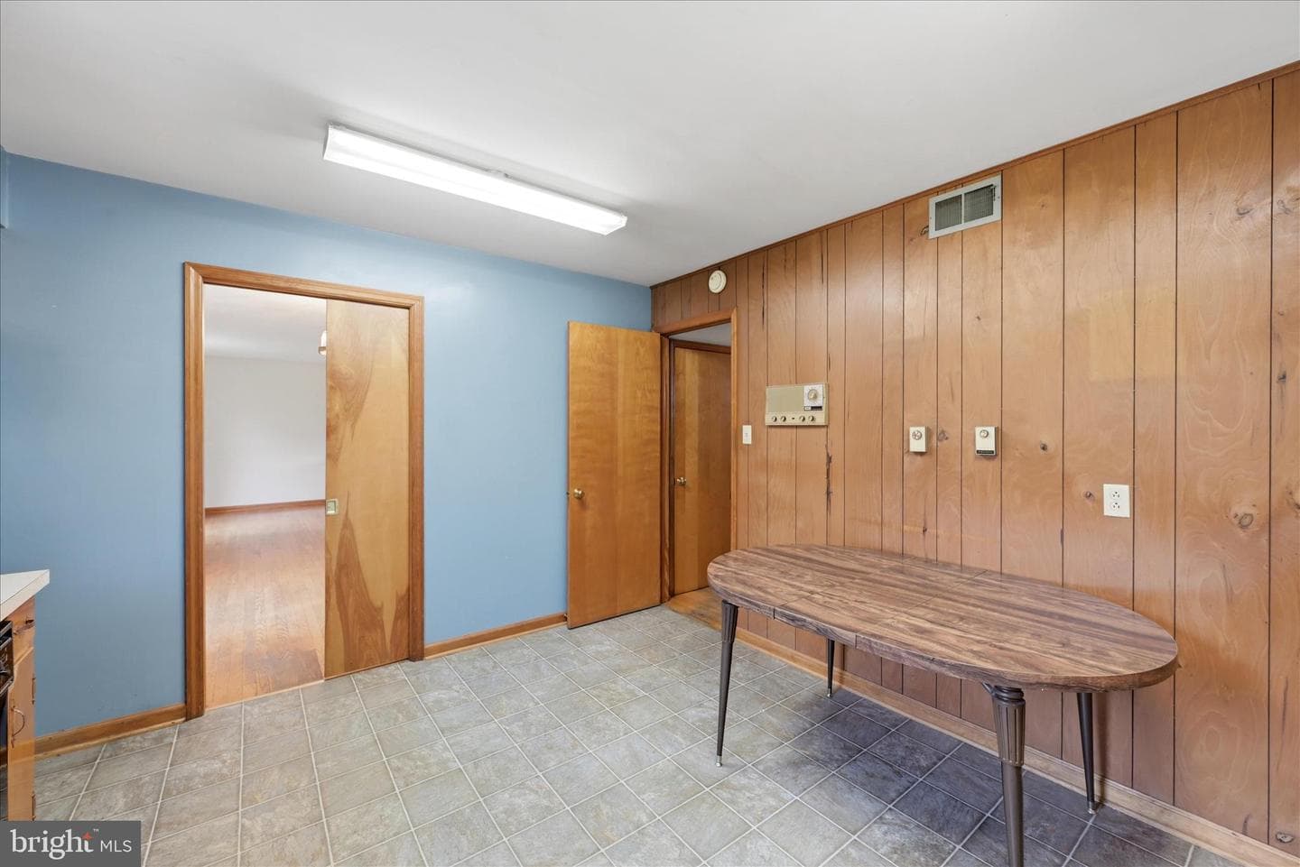 103 Cambridge Place photo 25