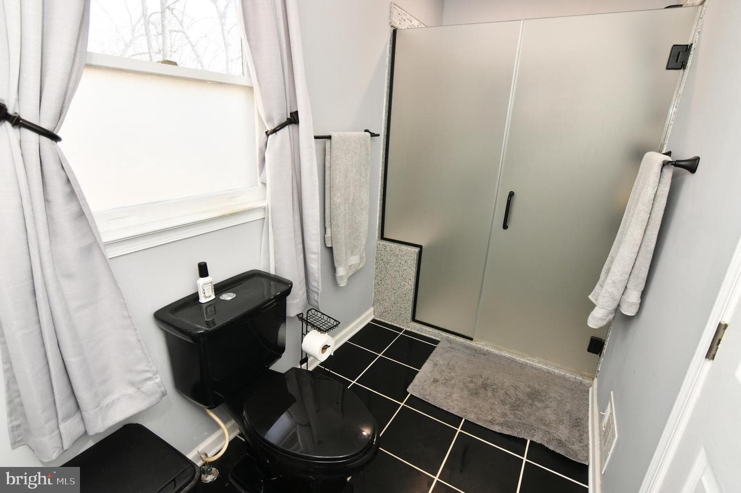 128 Dogwood Drive photo 25