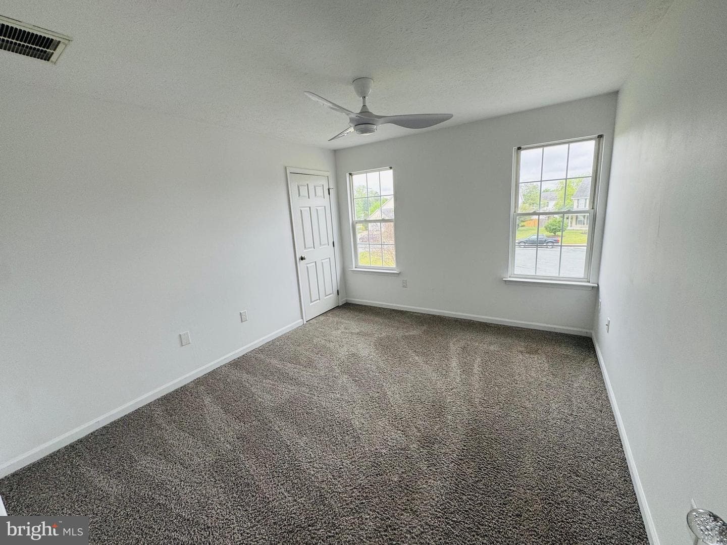 104 Fancy Court photo 33