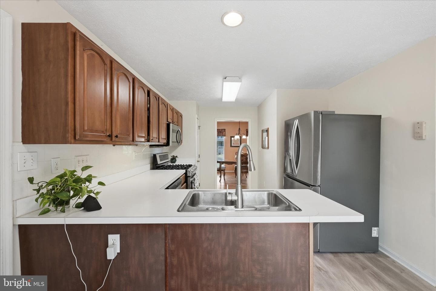 126 Churchill photo 19