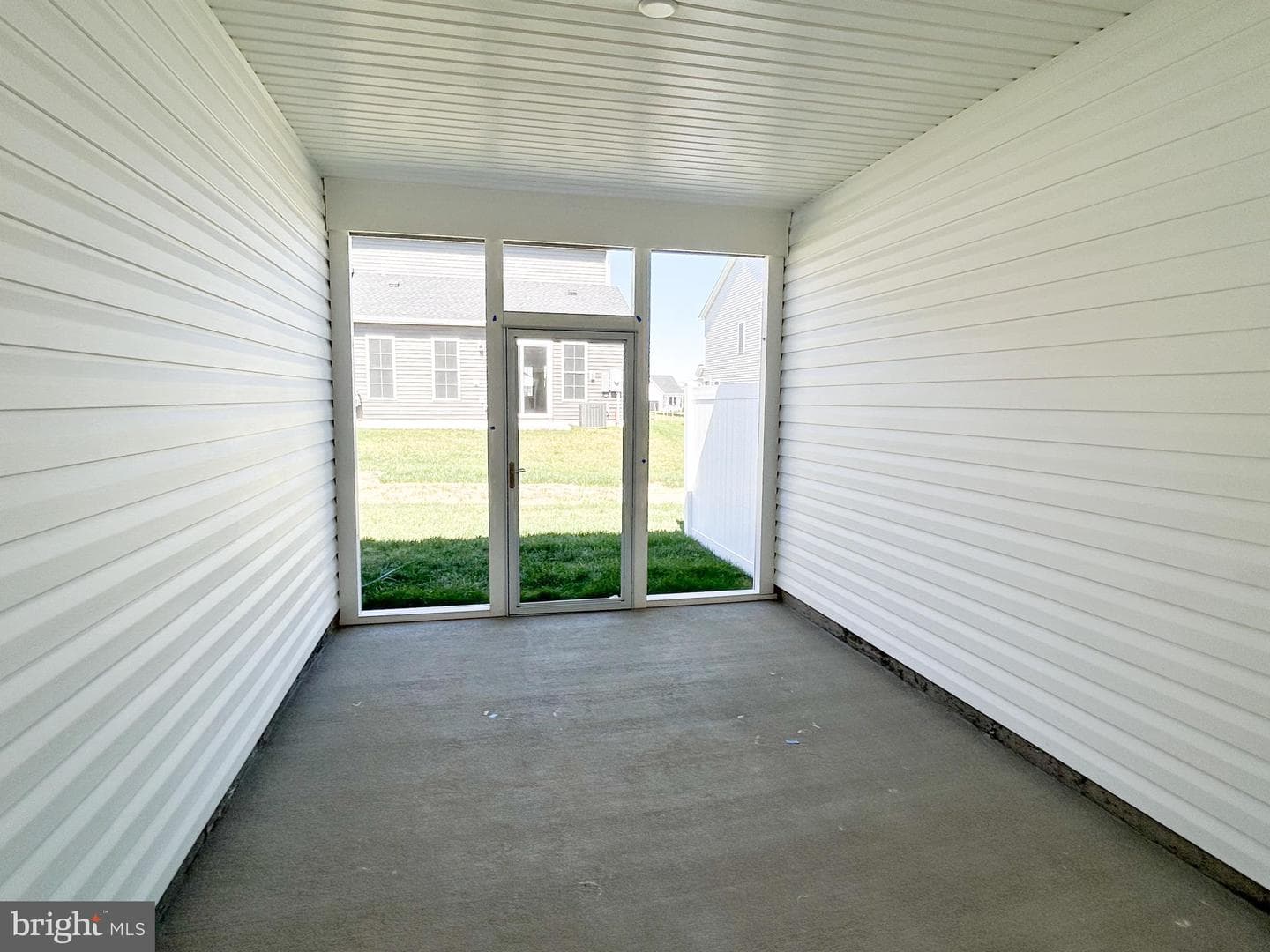111 Heirloom Way photo 13