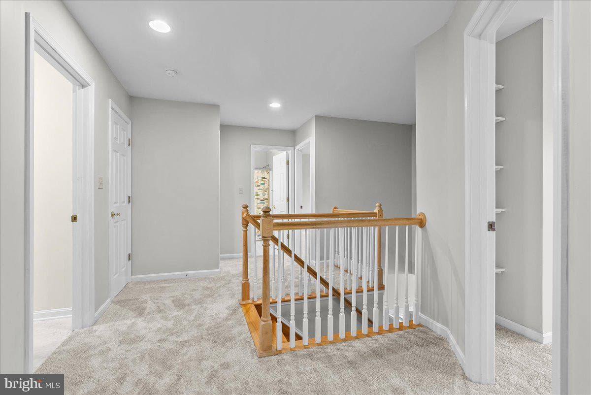 120 First Manassas Place photo 22
