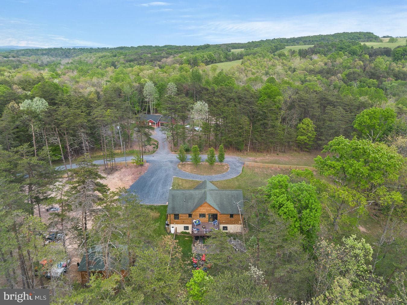 140 Pine Tree Court photo 11