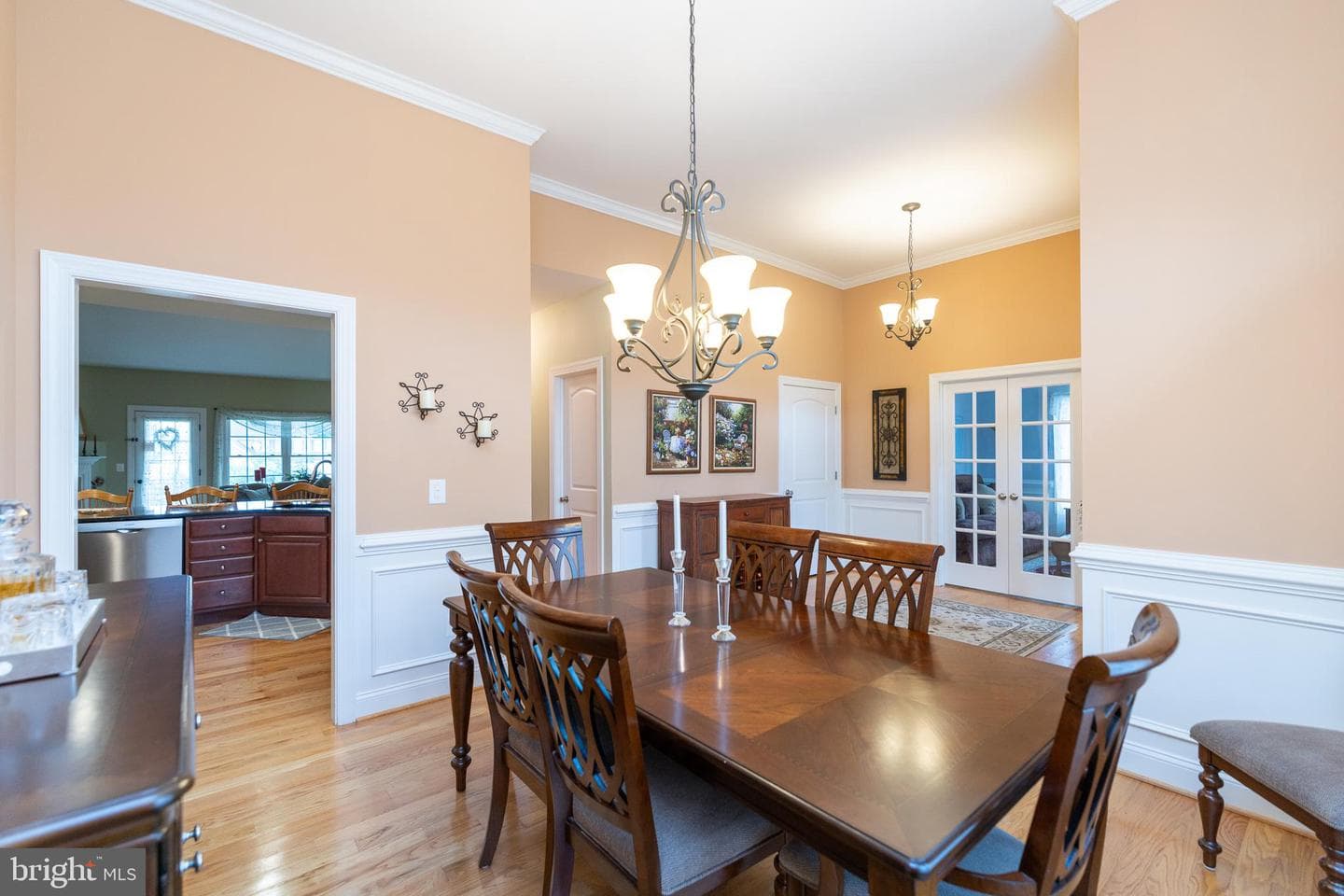 112 Wales Court photo 19