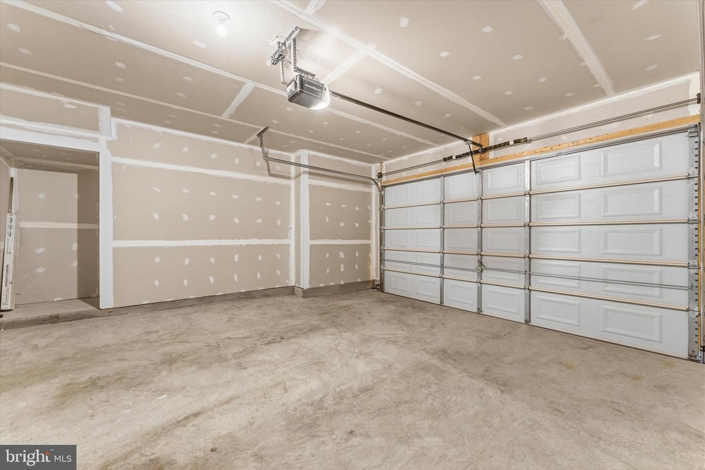226 Parkland Drive photo 40