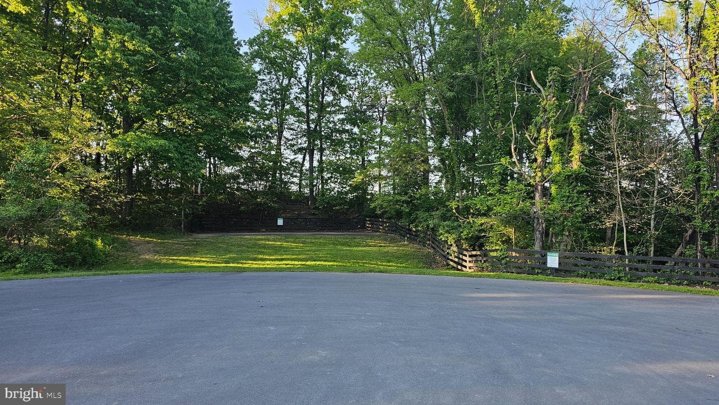 114 Settlers Circle photo 49