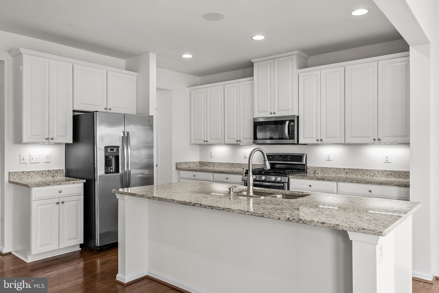 109 Emperor Drive photo 12