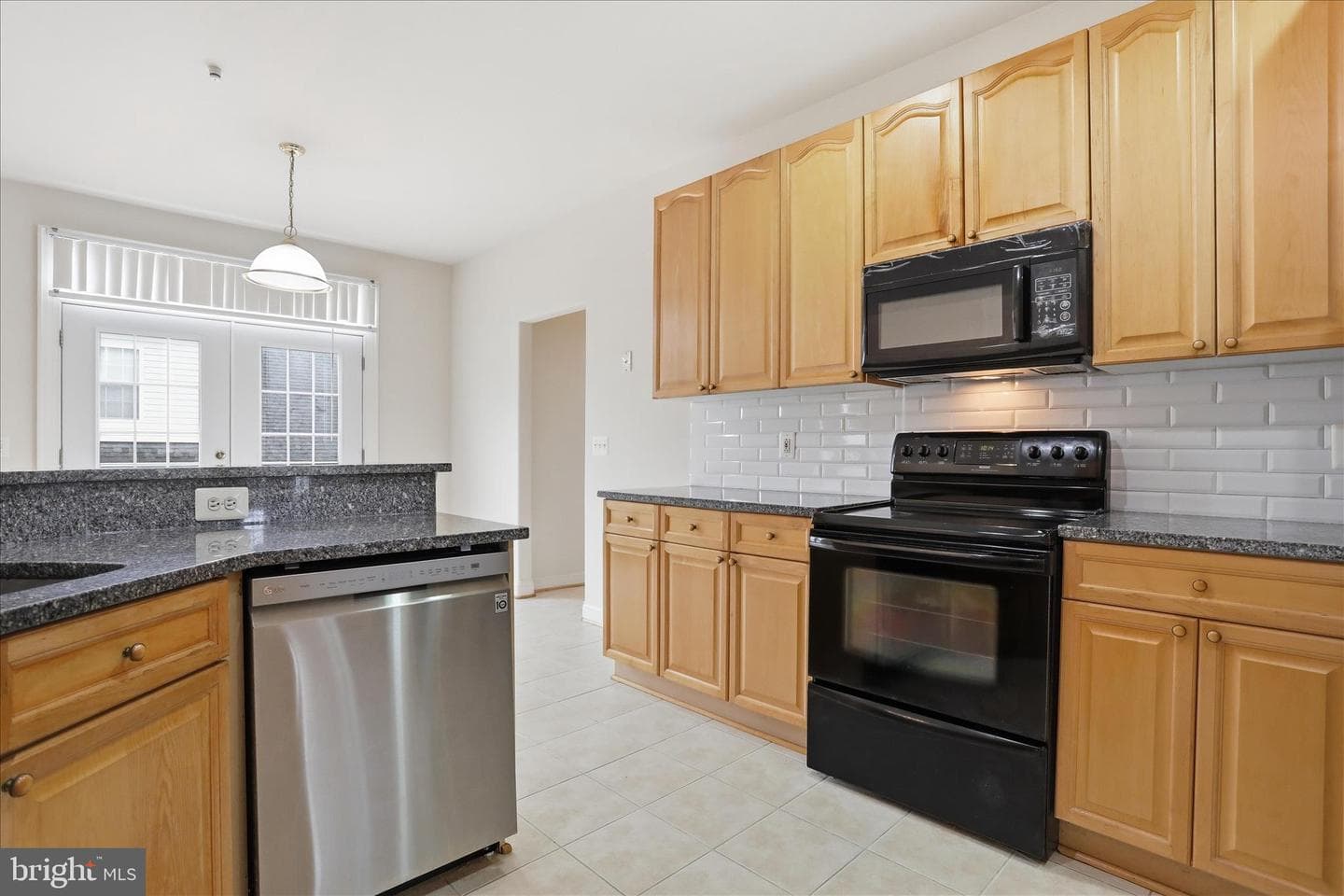 220 Flanagan Drive photo 25