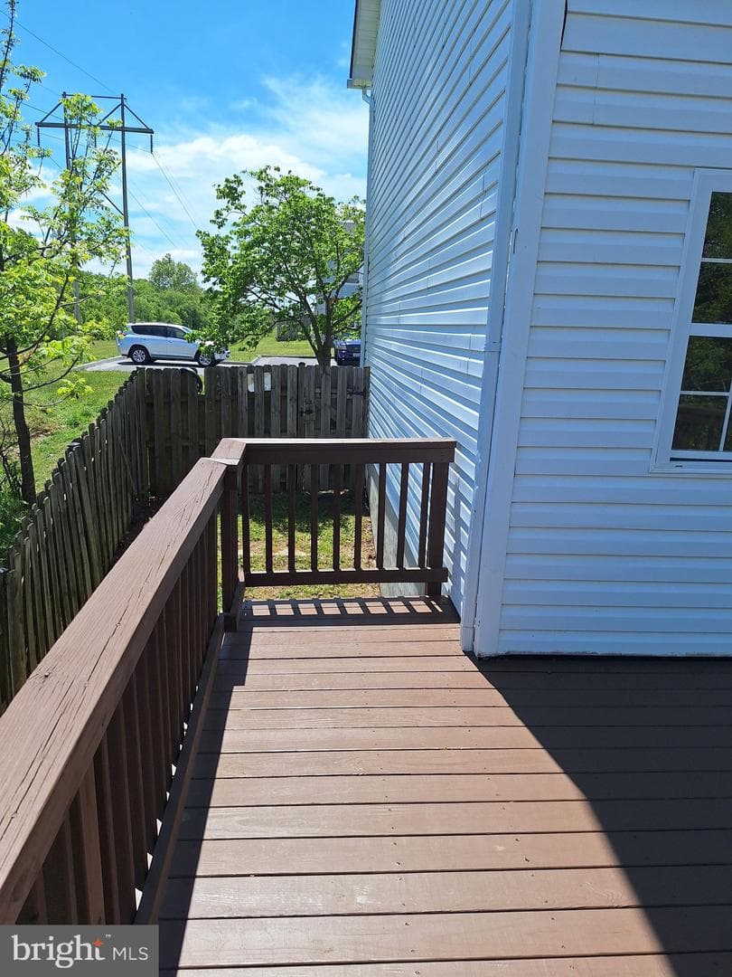515 Emily Lane photo 11